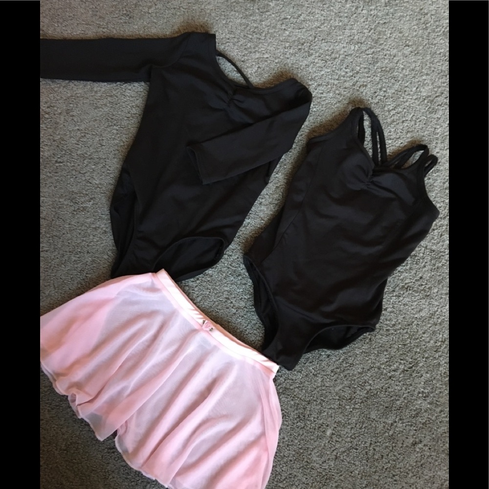 Danskin tank and long sleeve leotard with skirt